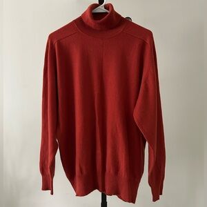 Massimo Collection 100 percent Cashmere Turtleneck Sweater, Size Large.